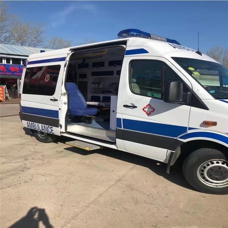 郴州私人长途救护车出租转院回家