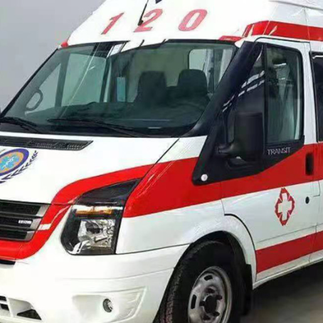 郴州非急救护送病人转院租赁救护车的优缺点对比